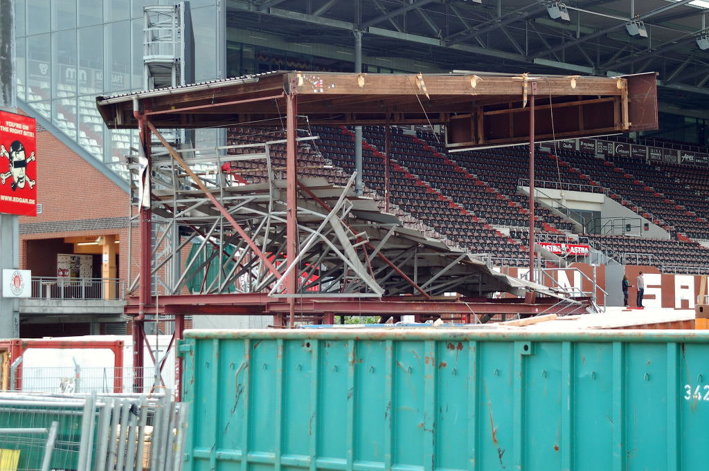 Gegengerade  10.05.12 Bild 008
