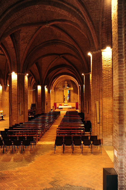 Basilica di San Domenico , Krypta