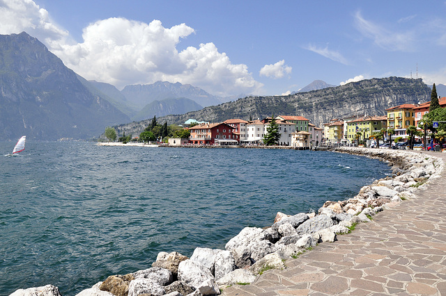 Promenade von Tórbole