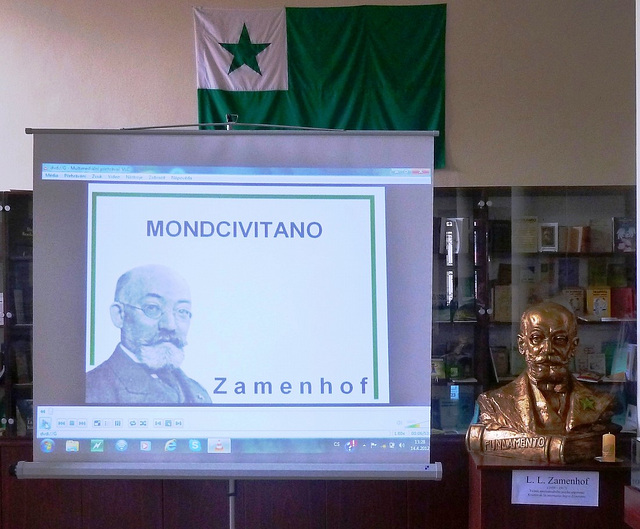 Projekciado de la filmo "Zamenhof - Mondcivitano" la 14-an de aprilo 2012  en Svitavy