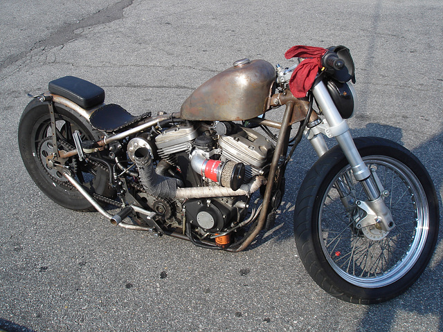 Moto modifiée / Modified homemade motorcycle