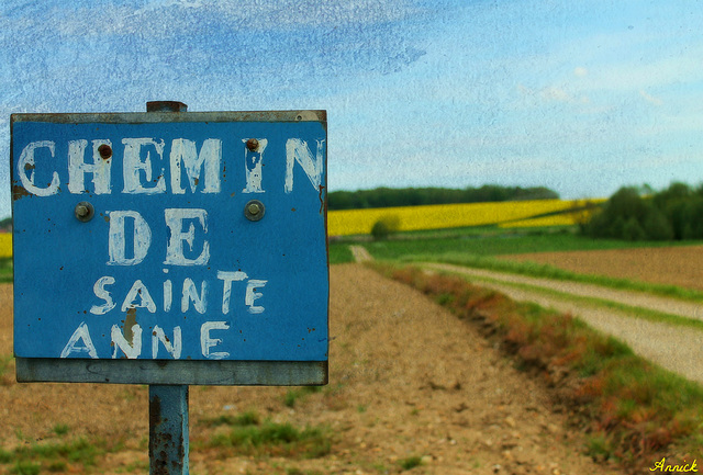 CHEMIN DE SAINTE ANNE ***