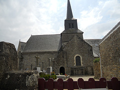 église du bourg à l'ile d'arz