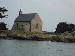 chapelle sur une ile privée