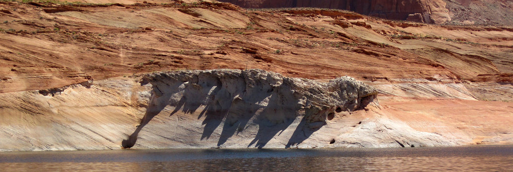 Lake Powell (2225)