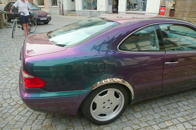 Ein Mercedes als Chamäleon