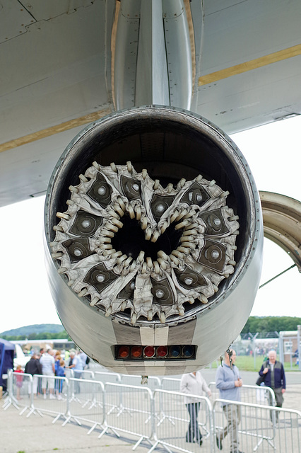Wings and Wheels Dunsfold August 2014 GR Vickers VC-10 ZA150 14