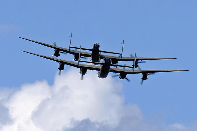 Wings and Wheels Dunsfold August 2014 X-T1 Lancasters 5 100% crop