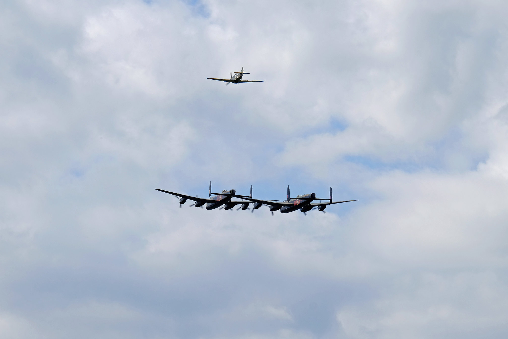 Wings and Wheels Dunsfold August 2014 X-T1 Lancasters Spitfire 1