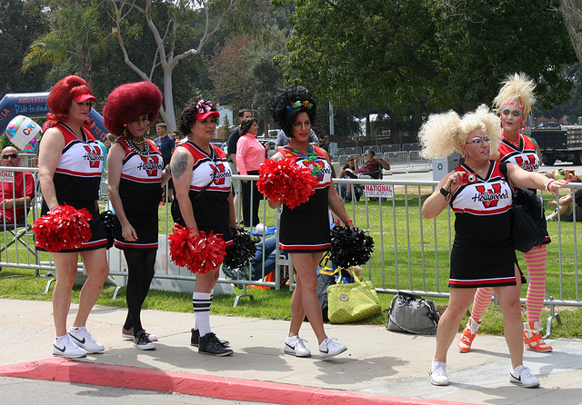 AIDS LifeCycle 2012 Closing Ceremony - Cheerleaders (5135)