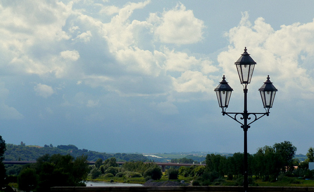 Himmel über der 'Alten Brücke' Pirna-Copitz