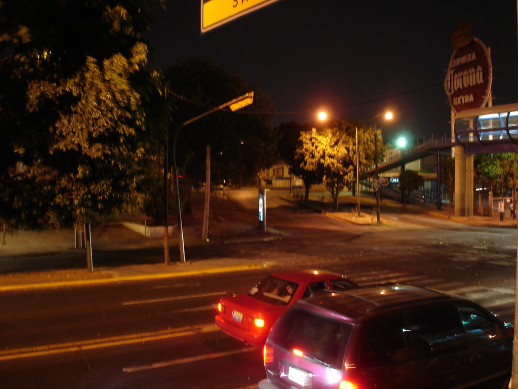 Corona by the night / La Nuit Corona