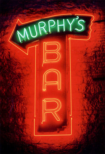 Murphys_Bar_neon_SD