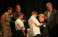 Chief Singer being pinned (6592)