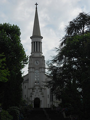 église sacré coeur de BAGNOLES DE L'ORNE