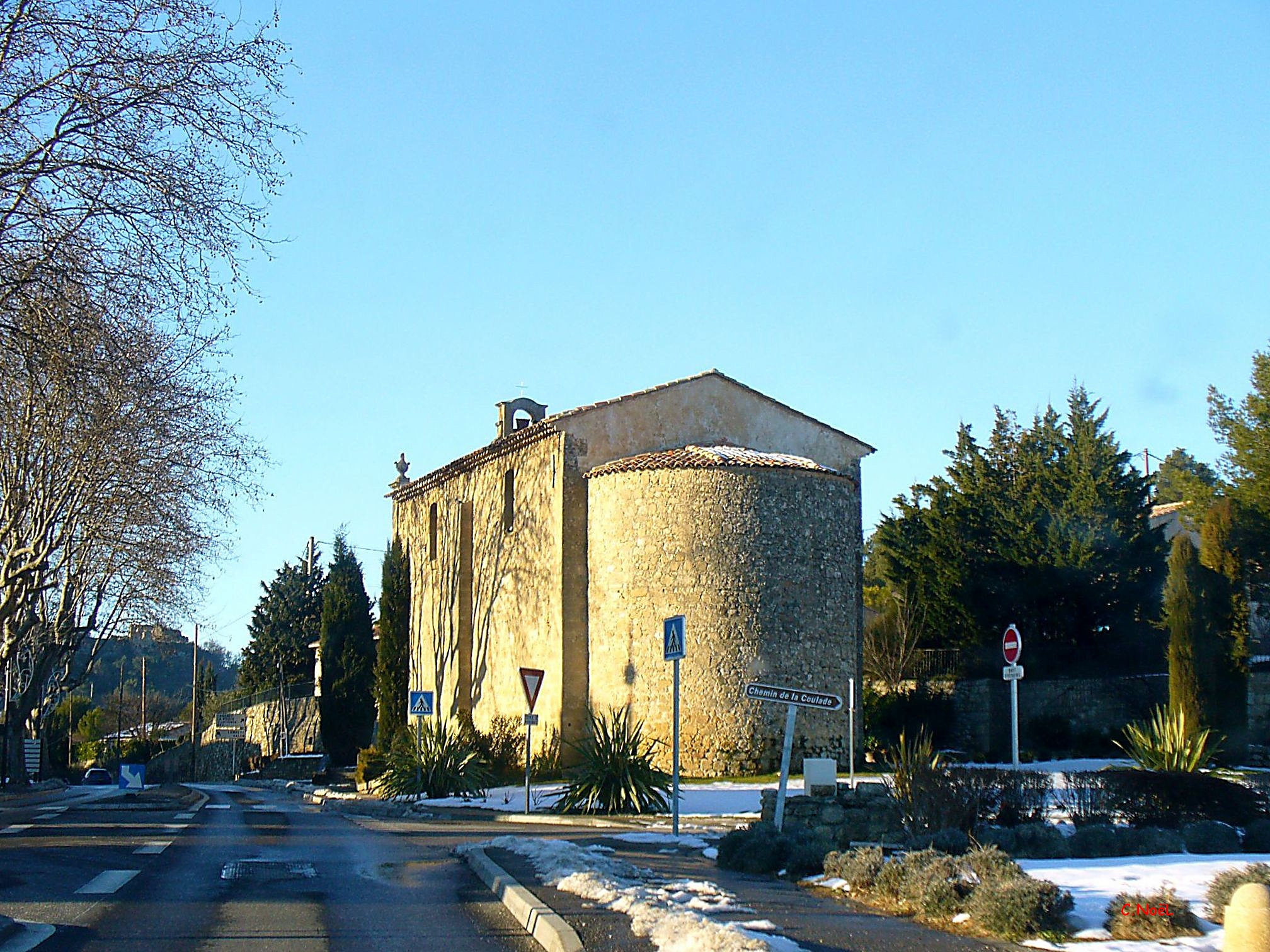 Petite église