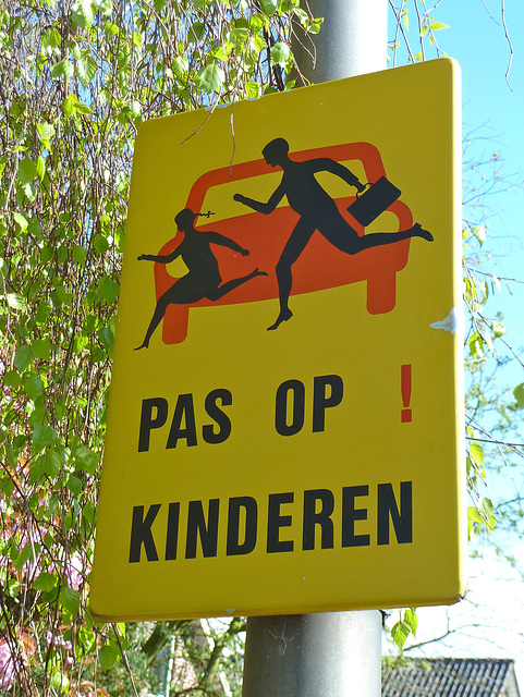 Children, watch out for red cars
