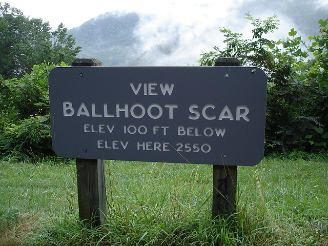 View Ballhoot scar (Ravensford) / Blue Ridge Parkway - July 13th 2010.