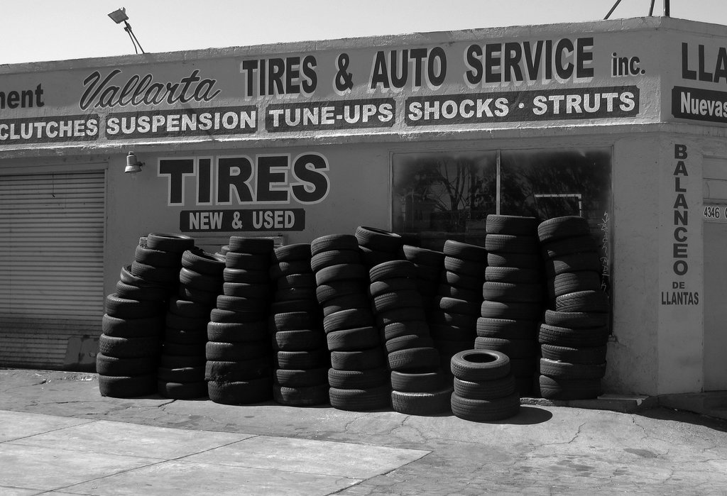 Tires On Cesar Chavez Blvd (0716)