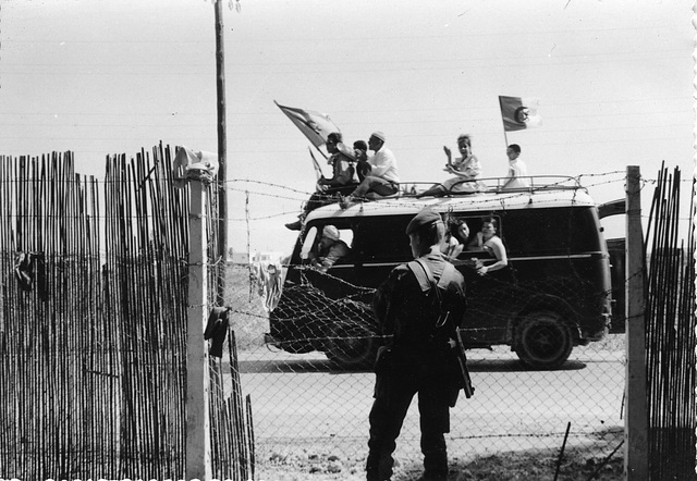 Sidi-Ferruch, 1962-07-05 - Route de Staouéli