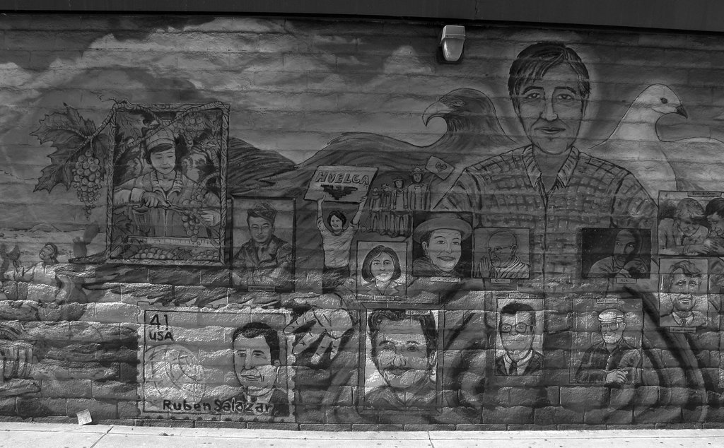 Cesar Chavez Mural - East Los Angeles (0712)