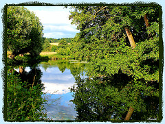 RUISSEAU ***
