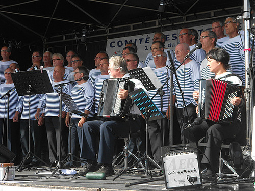 nos gabiers d'artimon a la fete de la mer,