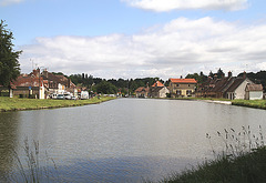 Rogny-les-sept-écluses - le port