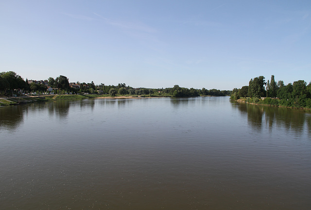 La Loire à Cones-Cours-sur-Loire