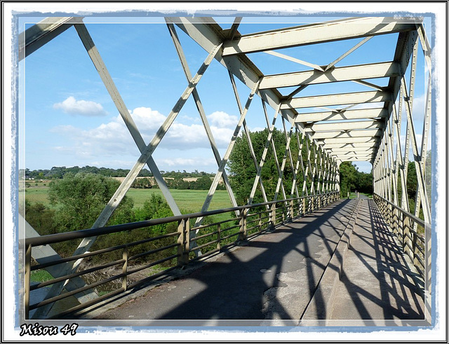 Le Pont de PRUNIERS