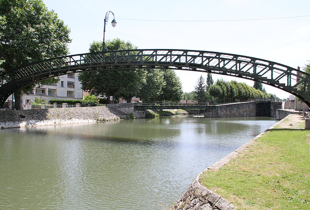 Canal de Briare à Montagis