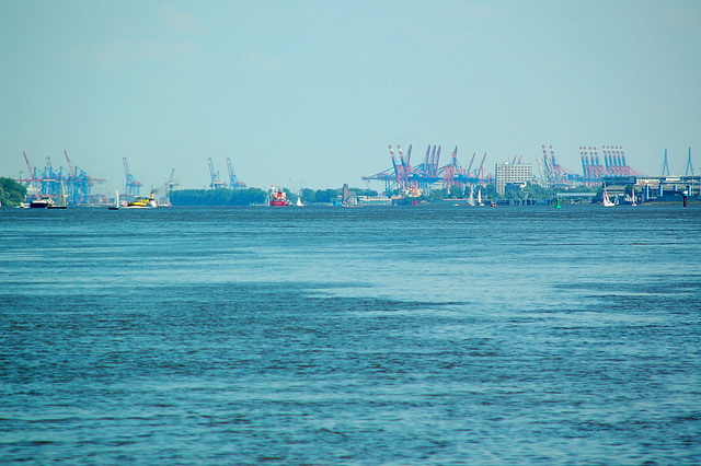 Radtour an der Elbe lang