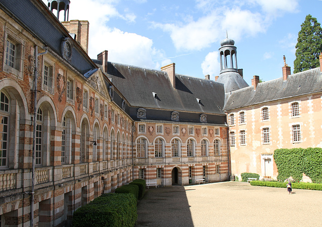 Château de Saint-Fargeau (89)