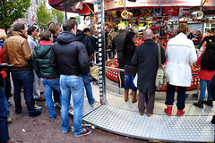 Leidens Ontzet 2012 – Watching ring throwing