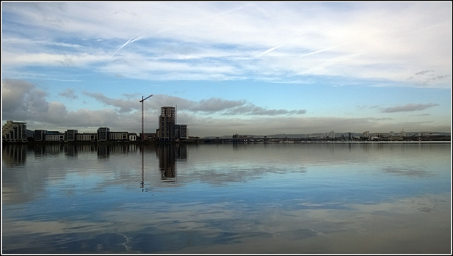 Calm waters on Cardiff Bay