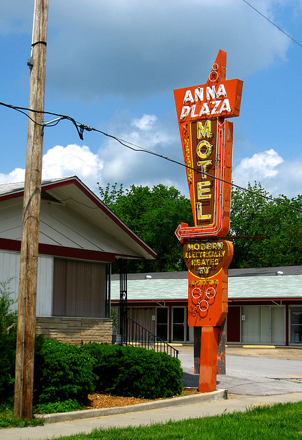 Anna Plaza Motel