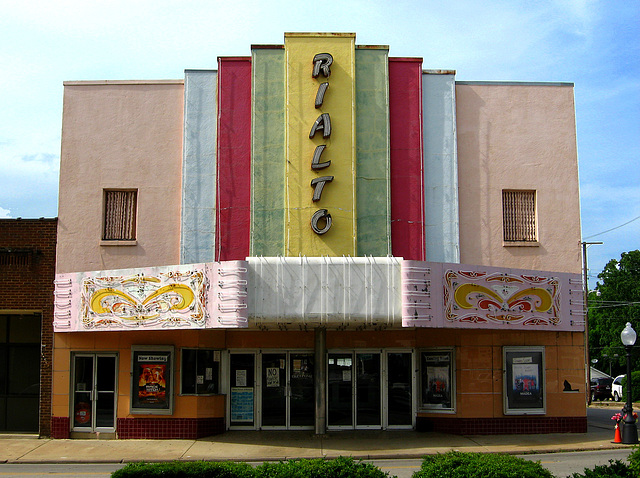 Rialto Theatre