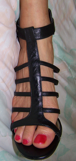 nine west strappy heels