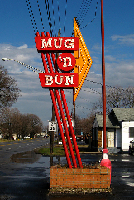 Mug_n_Bun_IN