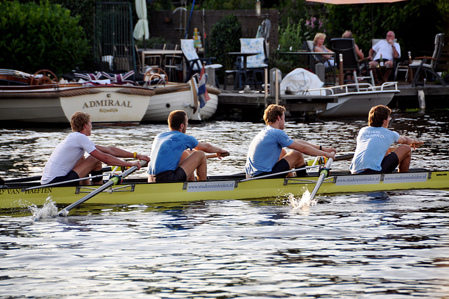 Rowing on the Rhine