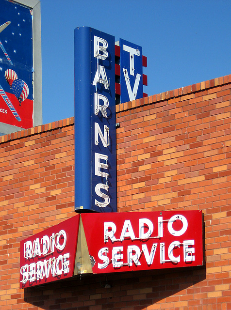 Barnes_Radio_NV