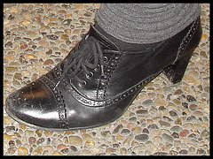 Jeune danoise bien en chair en talons hauts / Young chubby Danish Lady on heels - 6 novembre 2007 / Close-up - Recadrage.