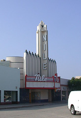 Bakersfield, Nile theatre