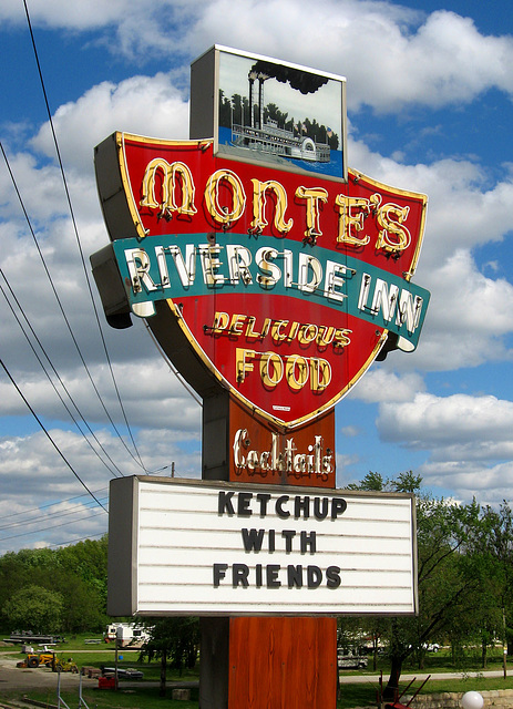 Monte's_restaurant_IL