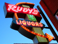 Rudy's_Liquors_IL2
