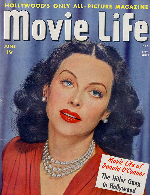 Movie_Life_Jun44