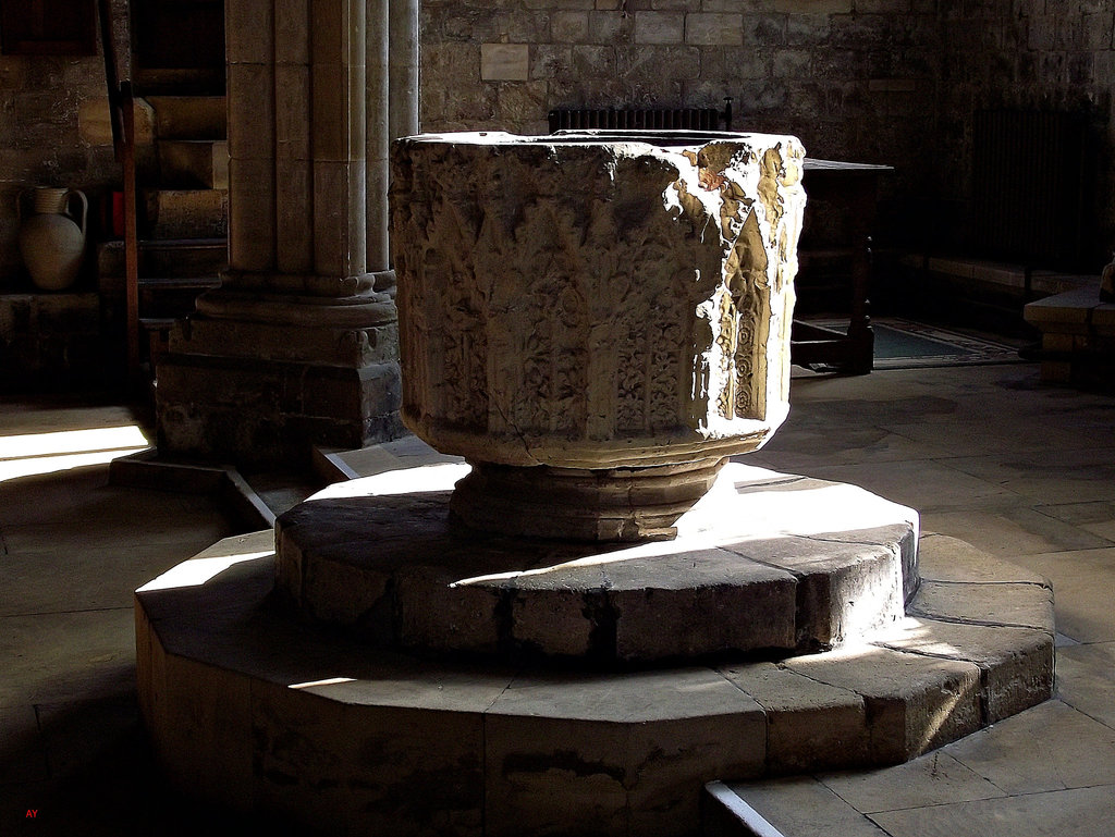 Font and jug