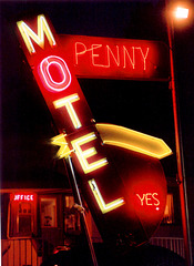 Penny_Motel_SD_night