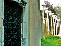 highgate cemy., catacombs