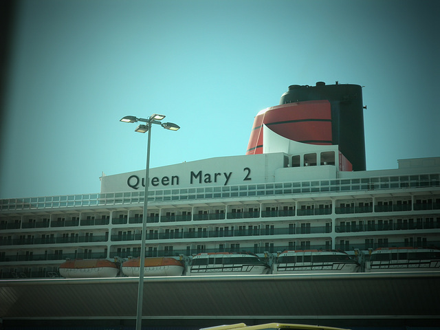 Queen Mary 2